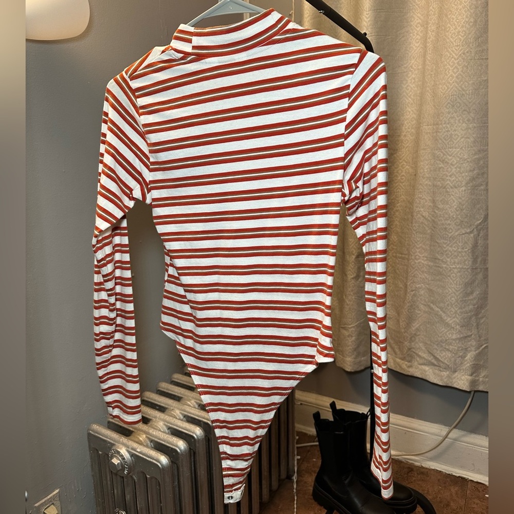 Striped long sleeve bodysuit